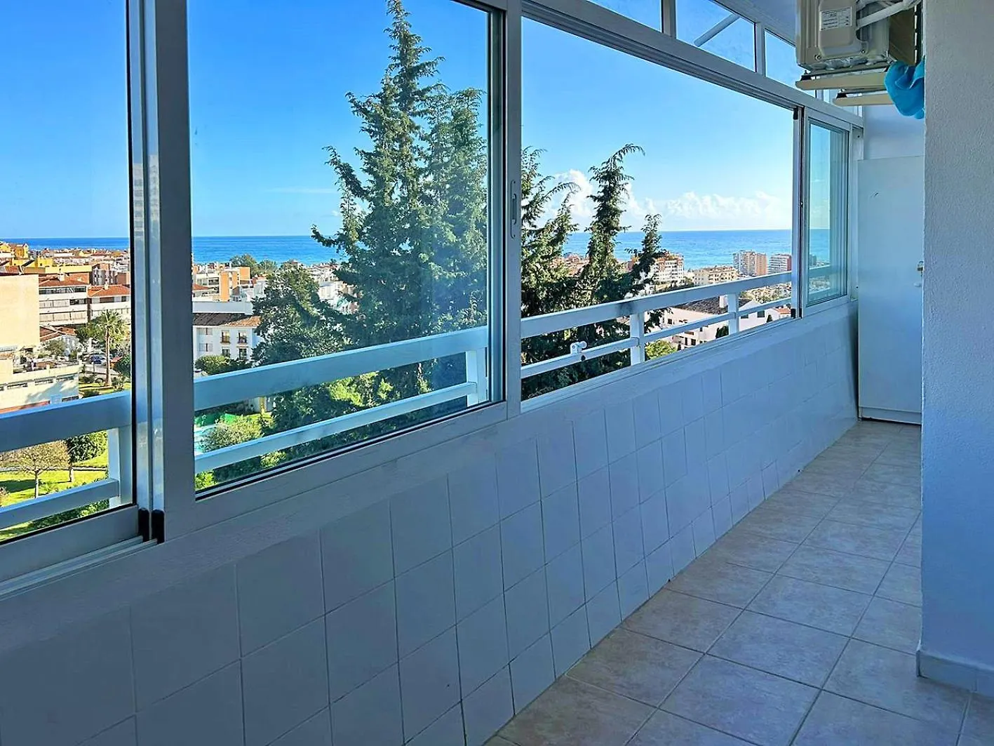 Apartamento Felemar Malaga Apartment